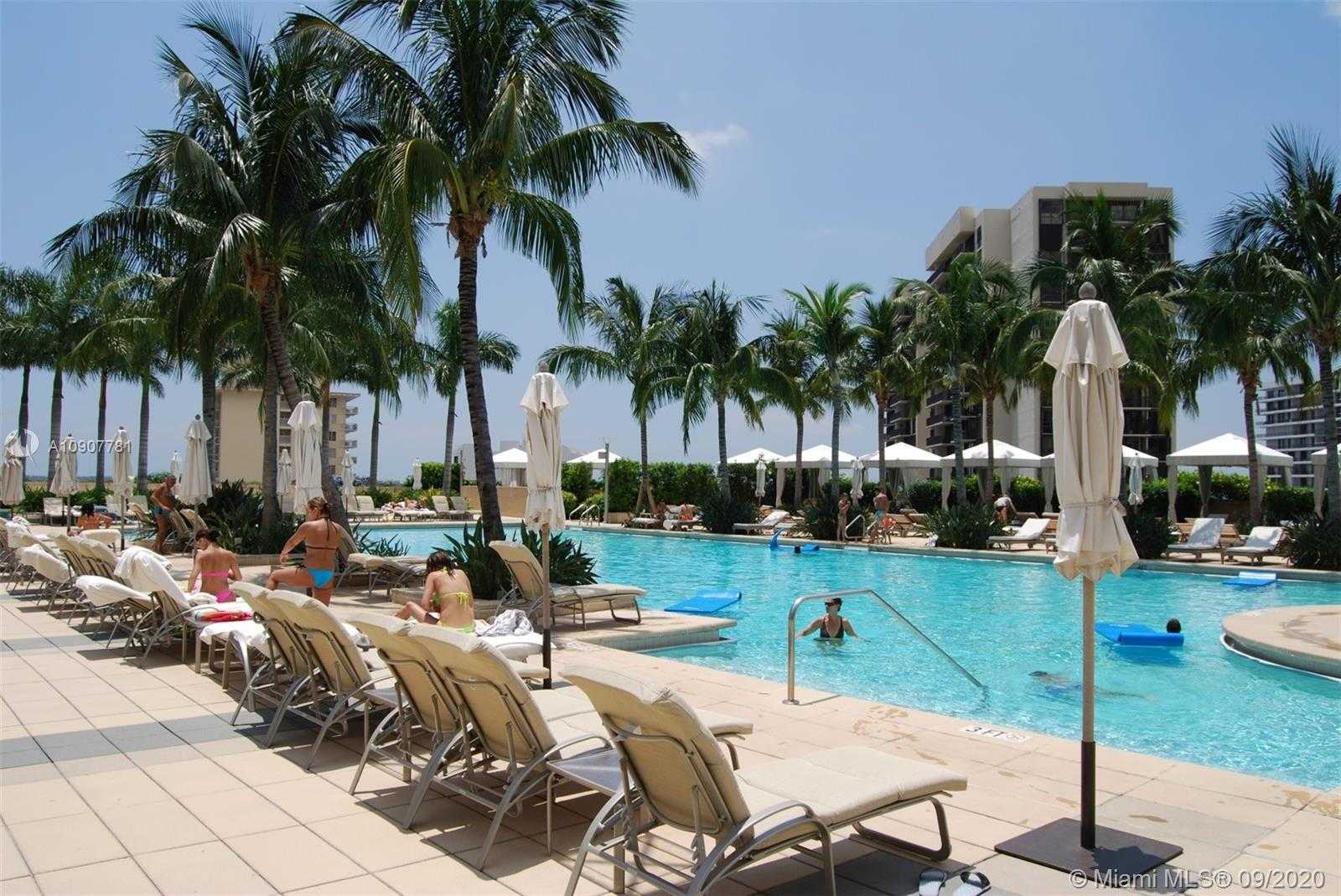 Small Image of 1425 BRICKELL AVE #53B, Miami Number 14