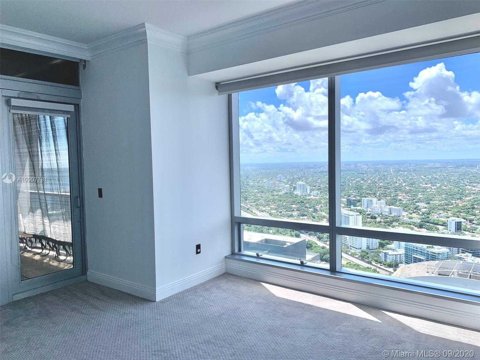 Small Image of 1425 BRICKELL AVE #53B, Miami Number 8