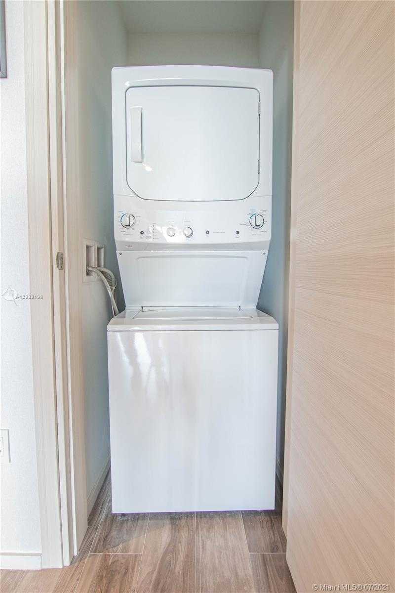 Small Image of 801 SOUTH MIAMI AVE #5006, Miami Number 16