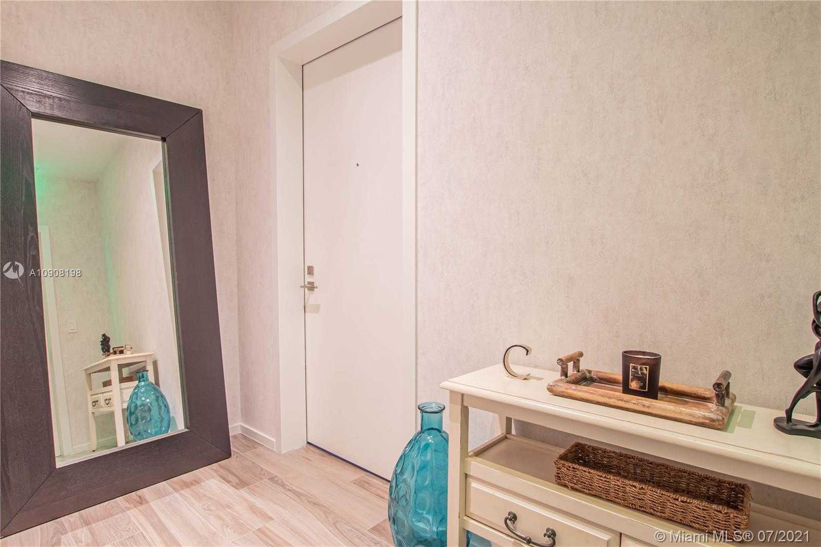 Small Image of 801 SOUTH MIAMI AVE #5006, Miami Number 17