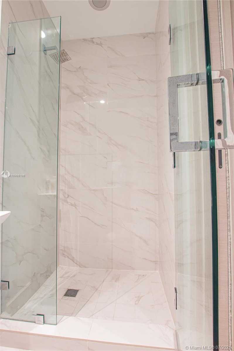 Small Image of 801 SOUTH MIAMI AVE #5006, Miami Number 5