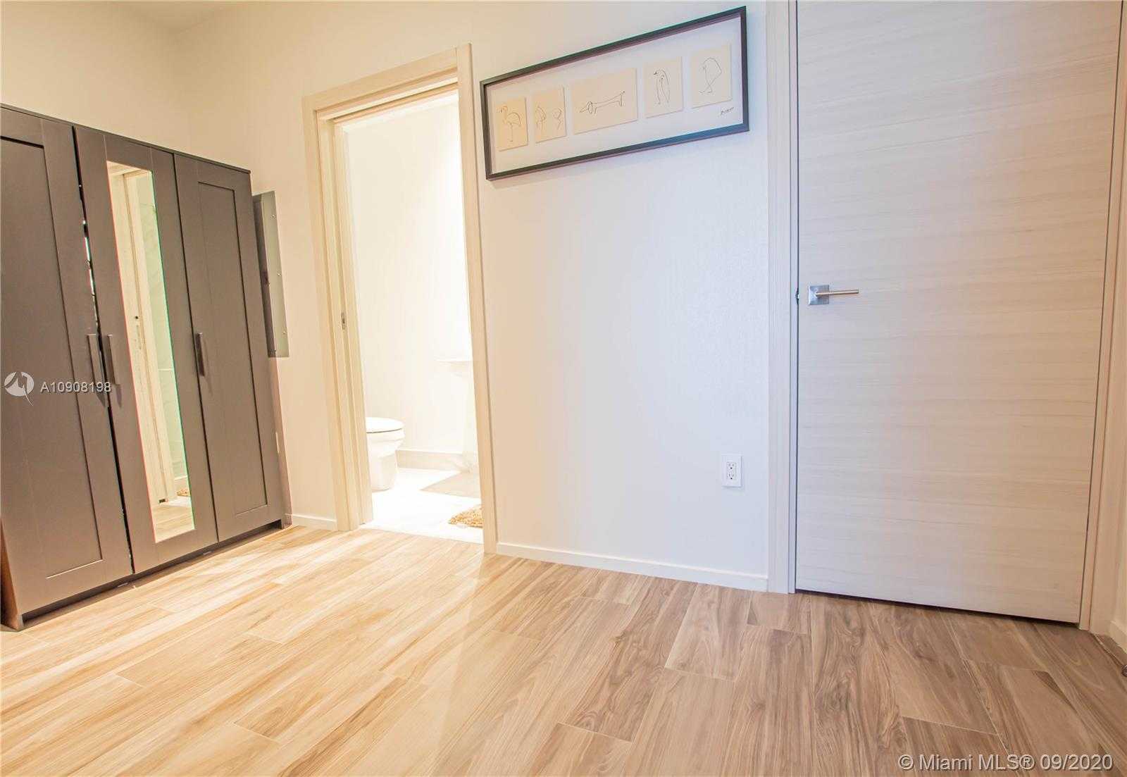 Small Image of 801 SOUTH MIAMI AVE #5006, Miami Number 6