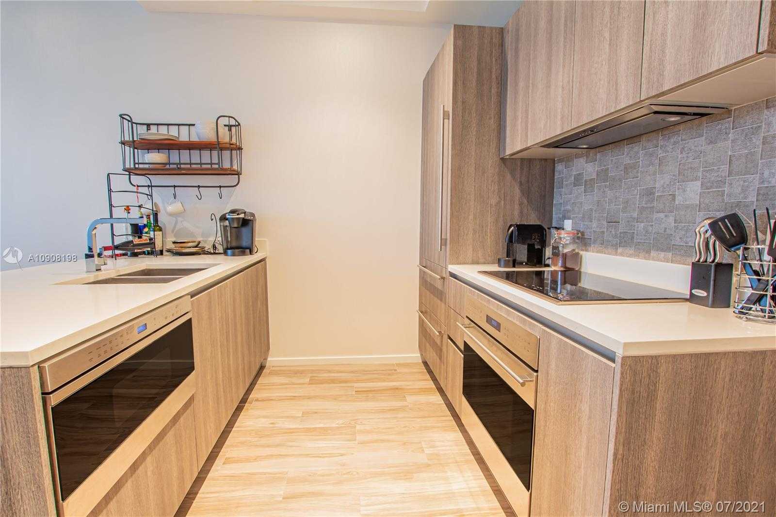 Small Image of 801 SOUTH MIAMI AVE #5006, Miami Number 7