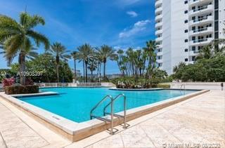 Small Image of 21205 YACHT CLUB DR #707, Aventura Number 25