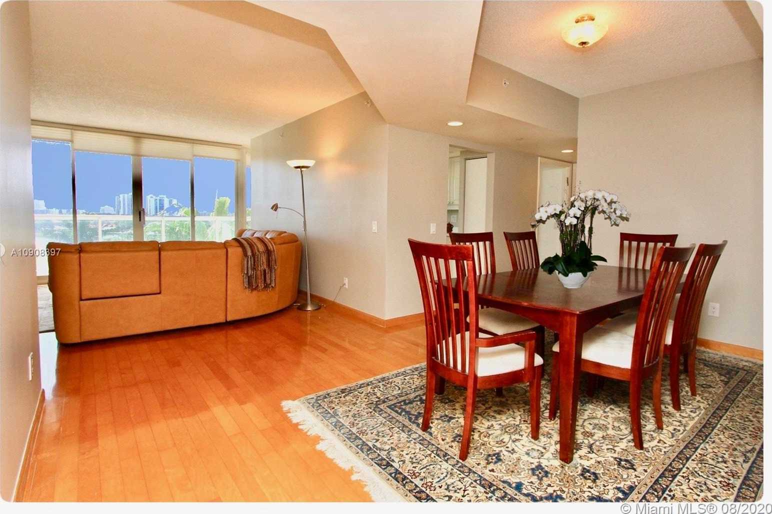 Small Image of 21205 YACHT CLUB DR #707, Aventura Number 6