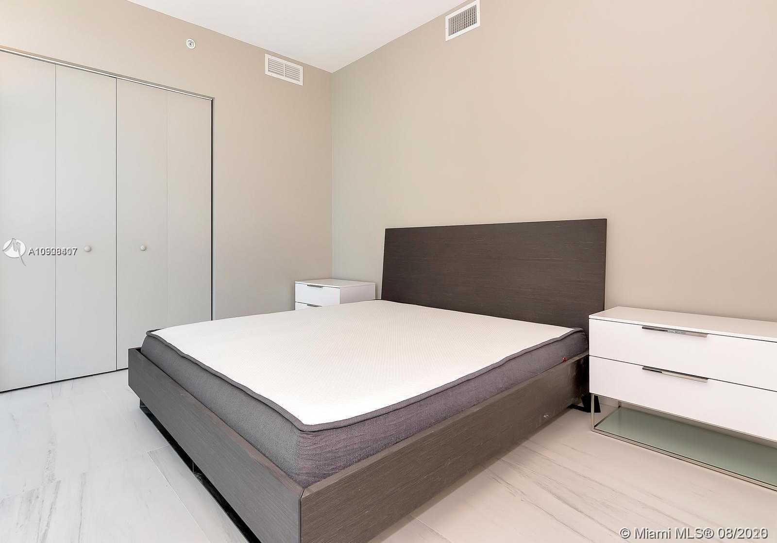 Small Image of 650 NORTH EAST 32 ST #3007, Miami Number 20