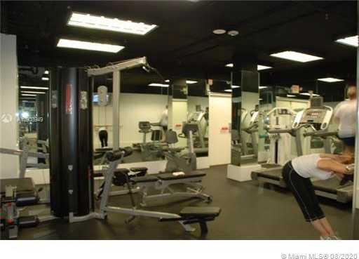 Small Image of 199 Ocean Ln Dr, Key Biscayne, FL 33149, USA Number 7