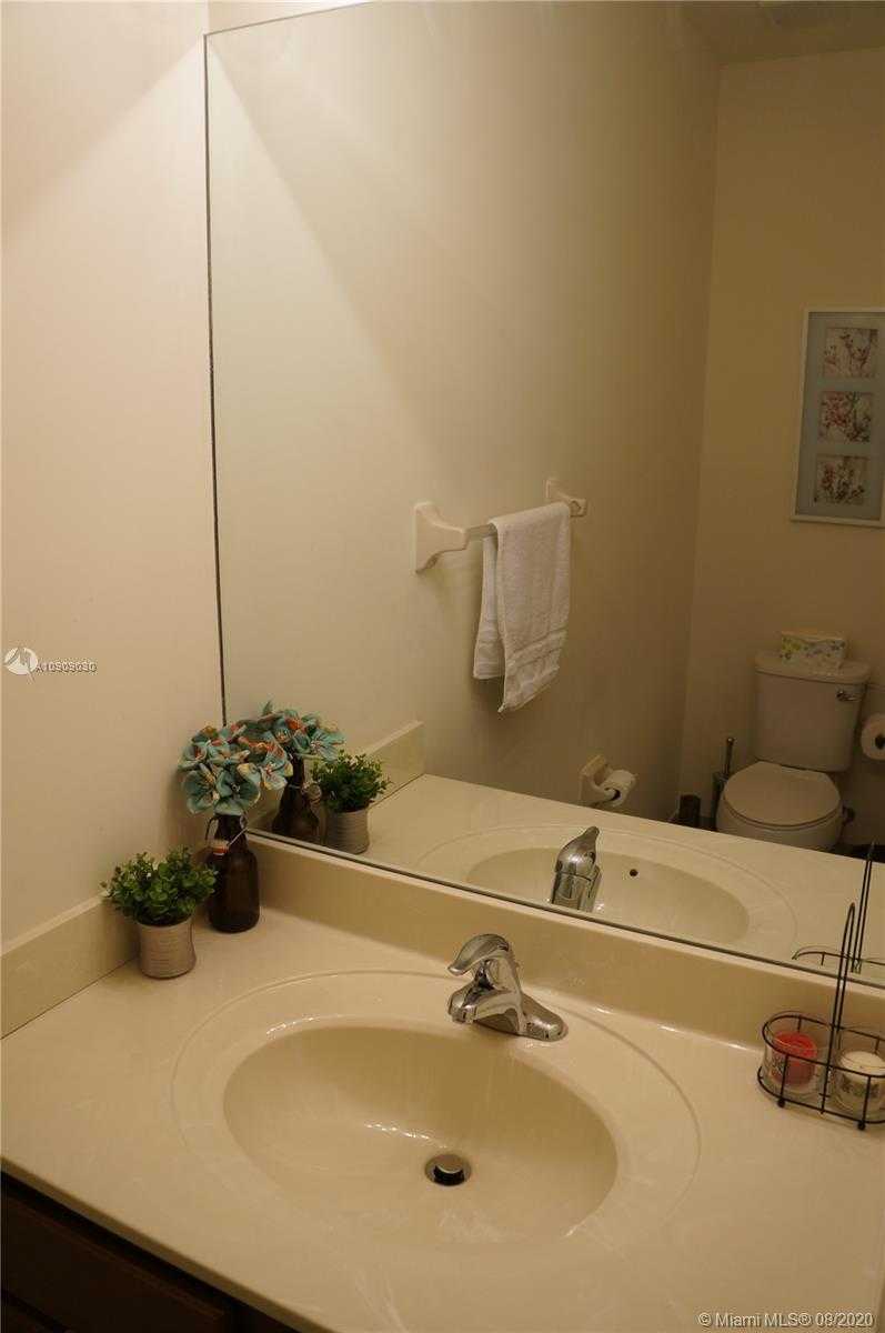 Small Image of 15087 SOUTH WEST 118TH LN, Miami Number 10