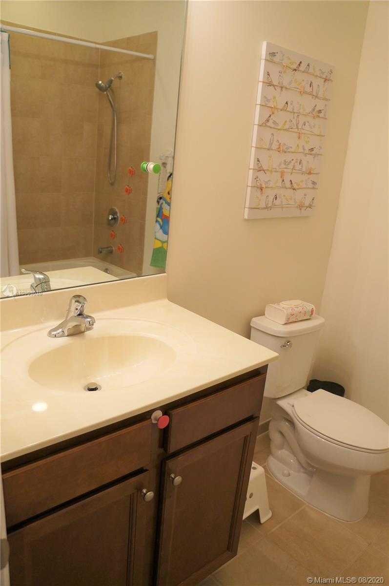 Small Image of 15087 SOUTH WEST 118TH LN, Miami Number 17