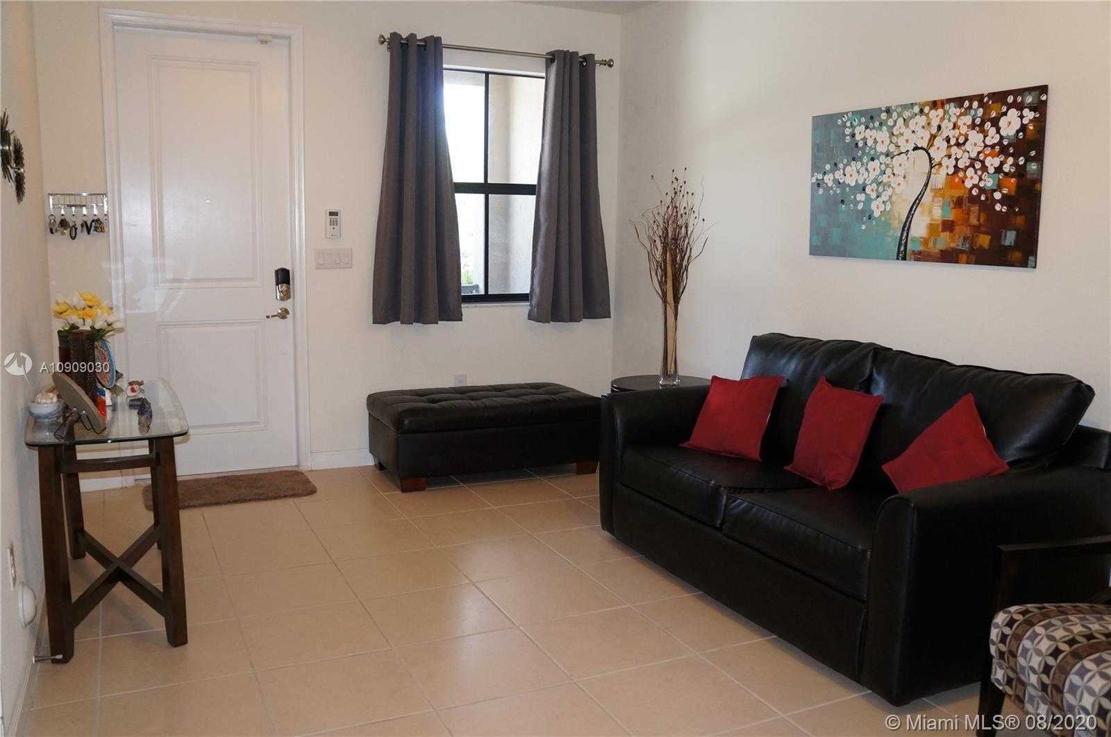 Small Image of 15087 SOUTH WEST 118TH LN, Miami Number 2