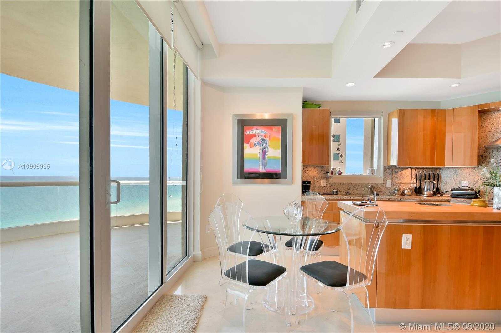 Small Image of 16051 COLLINS AV #1701, Sunny Isles Beach Number 10