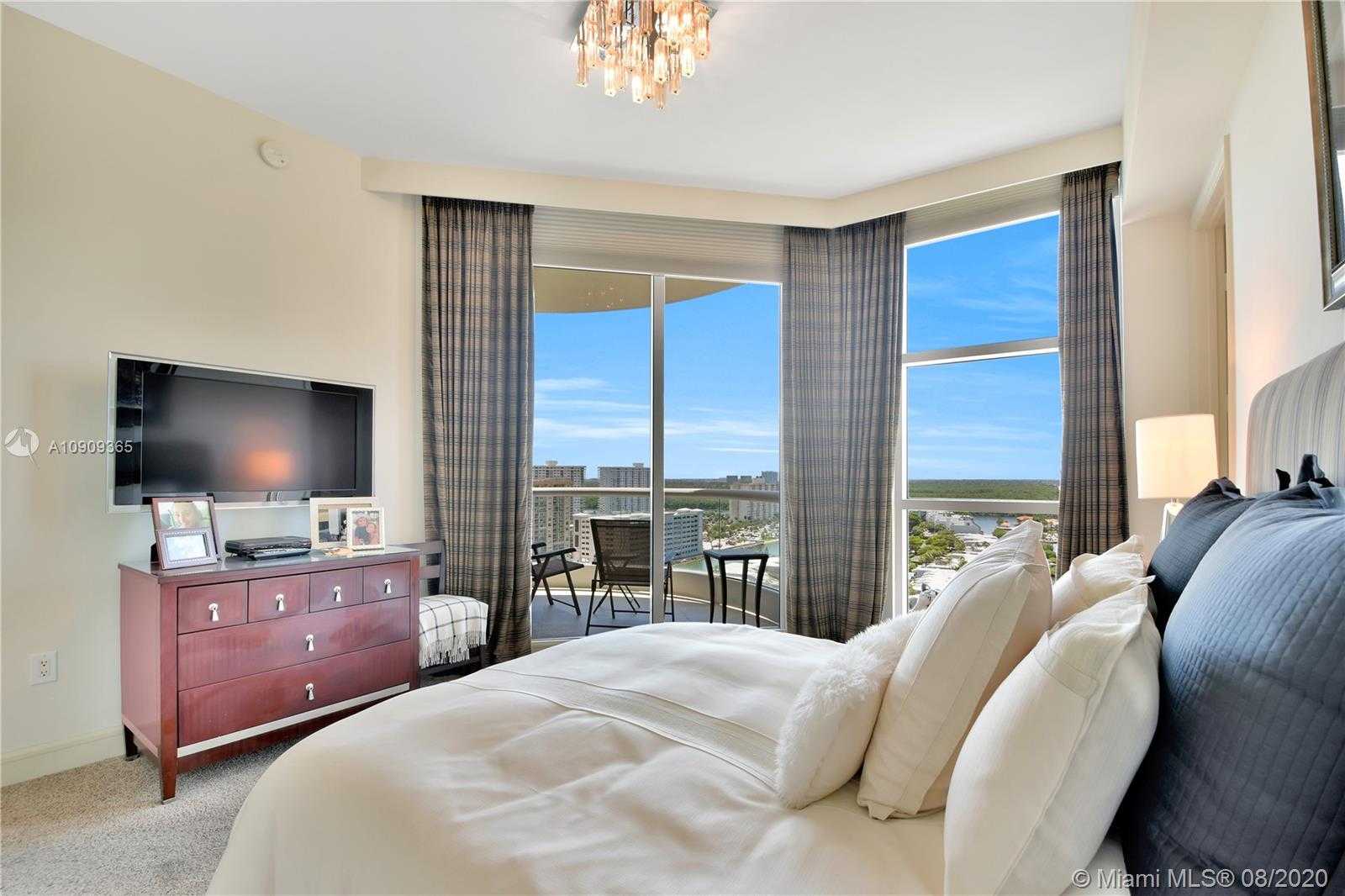 Small Image of 16051 COLLINS AV #1701, Sunny Isles Beach Number 14