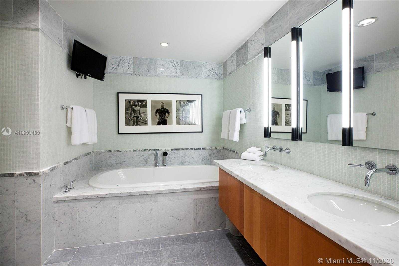 Small Image of 6103 AQUA AVE #102, Miami Beach Number 10