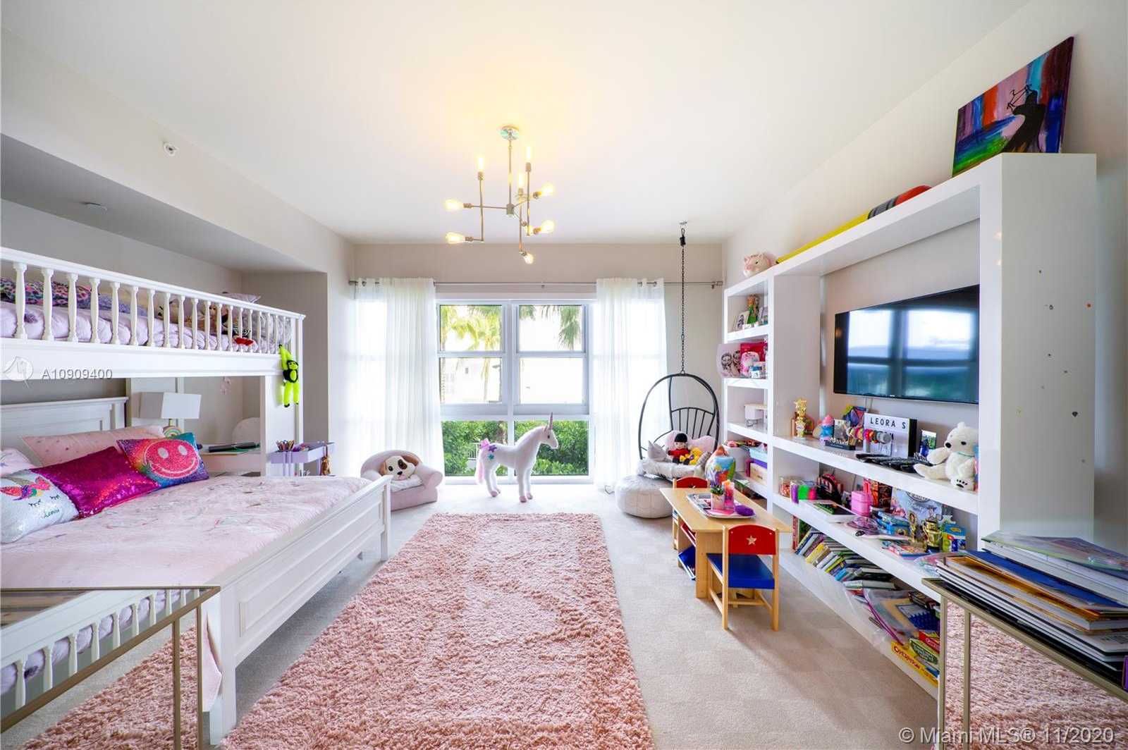 Small Image of 6103 AQUA AVE #102, Miami Beach Number 14