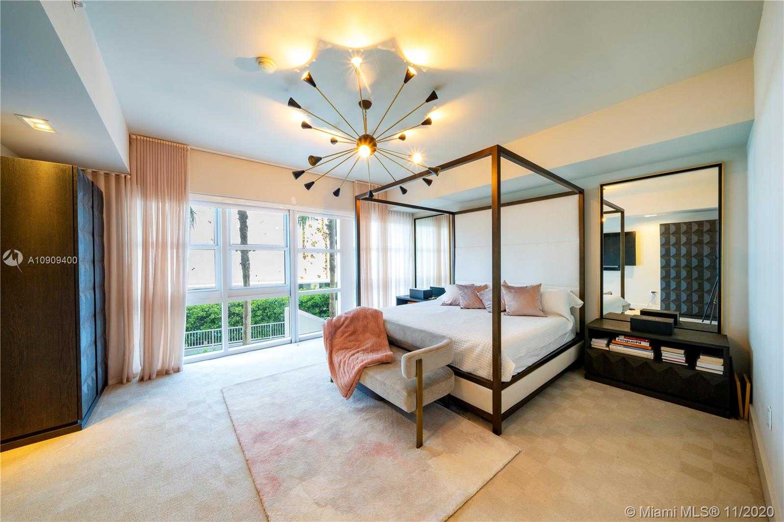 Small Image of 6103 AQUA AVE #102, Miami Beach Number 9
