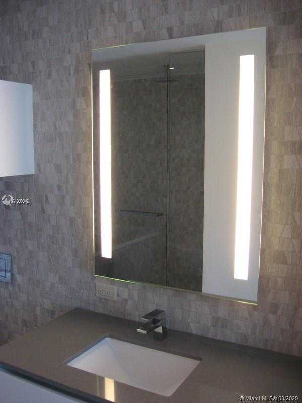 Small Image of 68 SOUTH EAST 6TH #2606, Miami Number 15