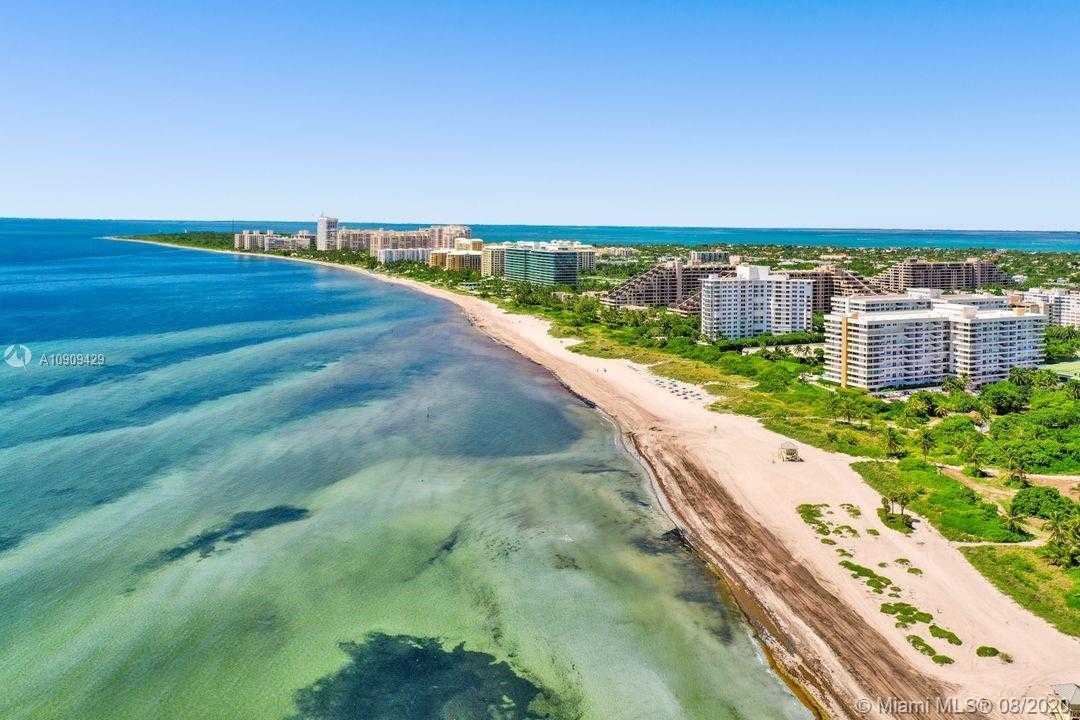 Small Image of 177 OCEAN LN DR #909, Key Biscayne Number 17
