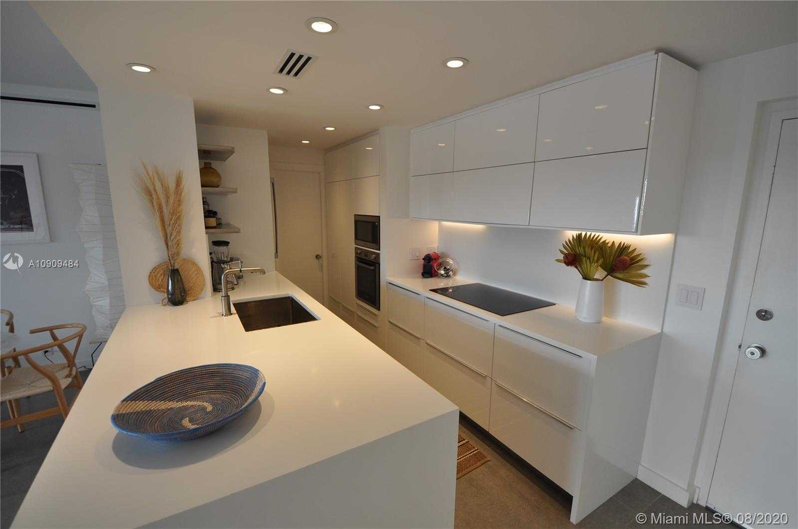 Small Image of 3 ISLAND AVE #12G, Miami Beach Number 11