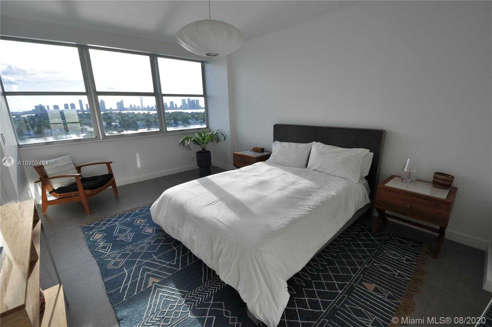 Small Image of 3 ISLAND AVE #12G, Miami Beach Number 18