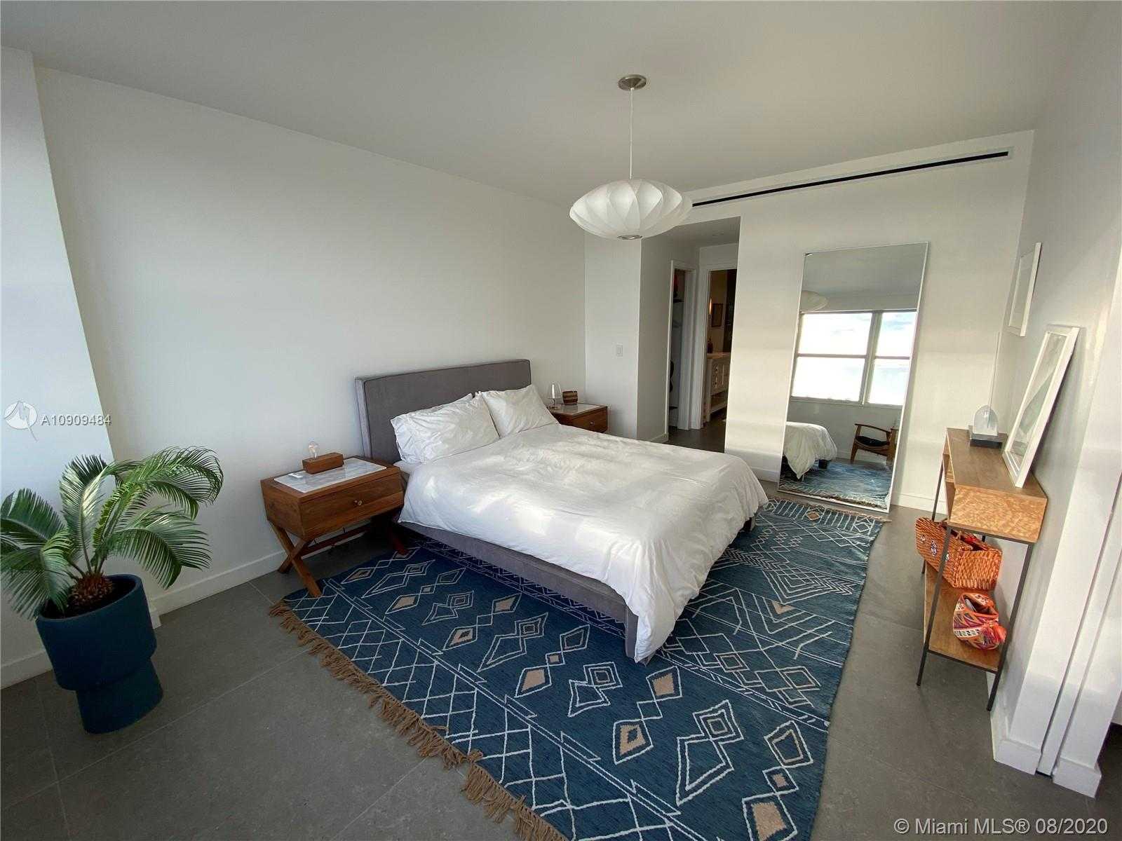 Small Image of 3 ISLAND AVE #12G, Miami Beach Number 21