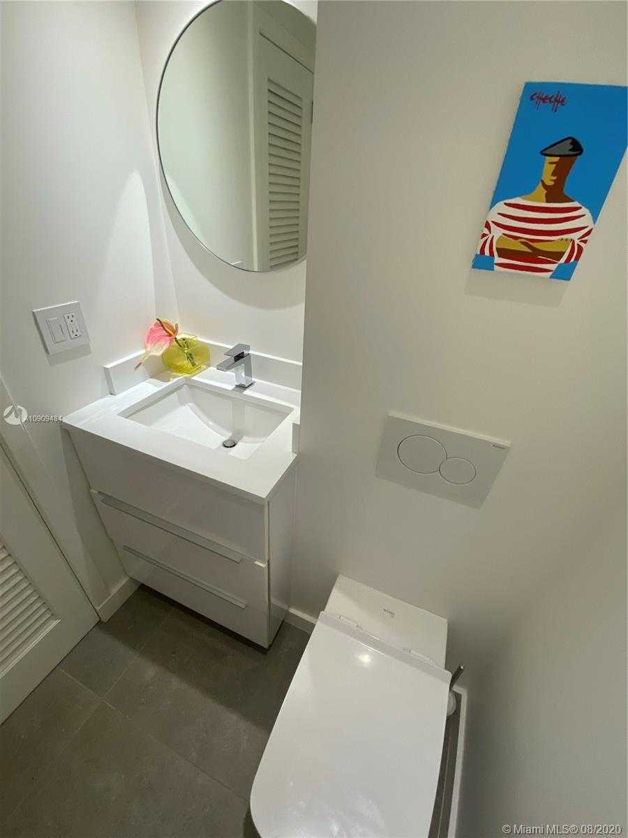 Small Image of 3 ISLAND AVE #12G, Miami Beach Number 28
