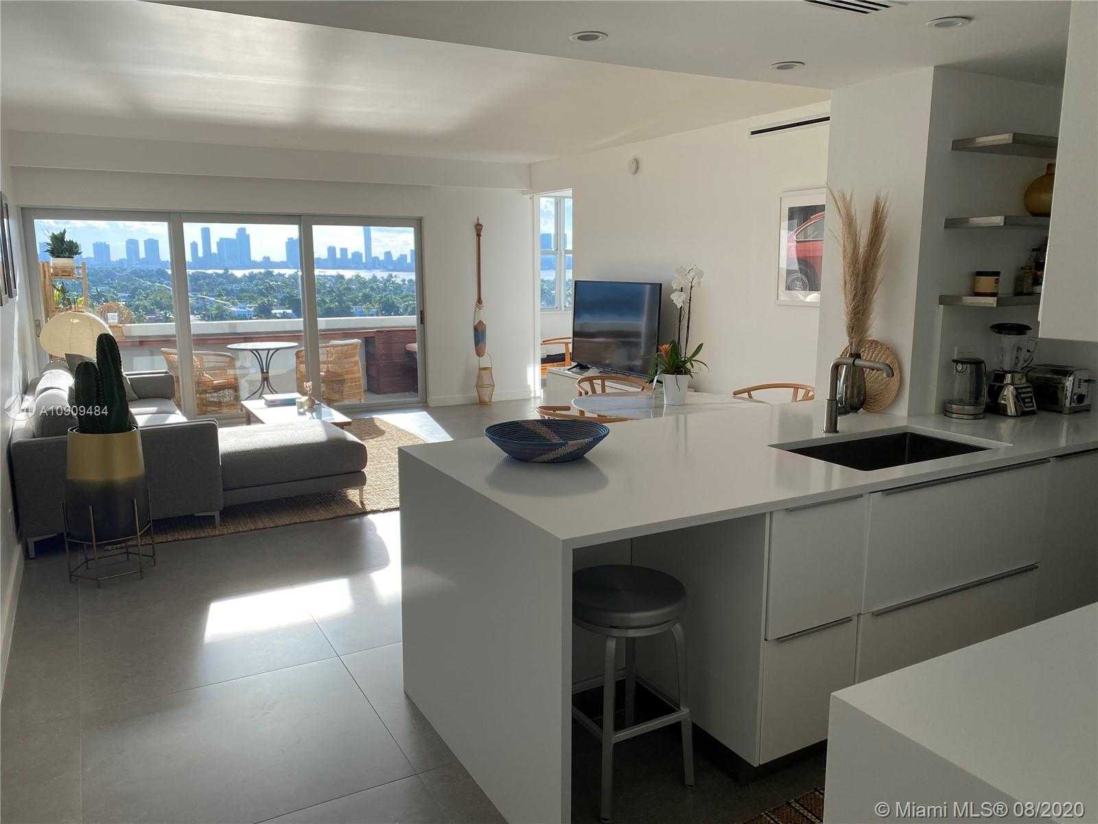 Small Image of 3 ISLAND AVE #12G, Miami Beach Number 3