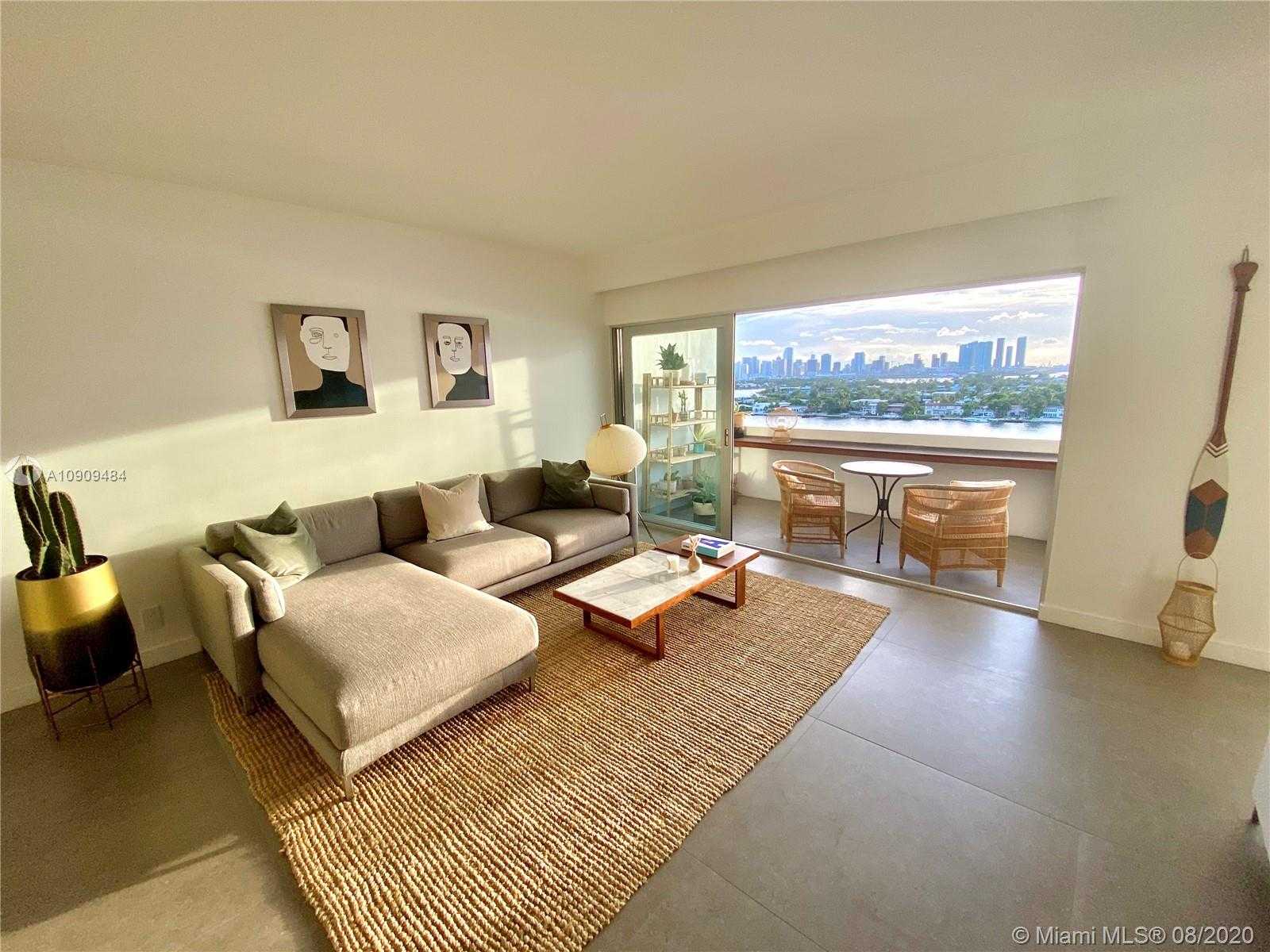 Small Image of 3 ISLAND AVE #12G, Miami Beach Number 7