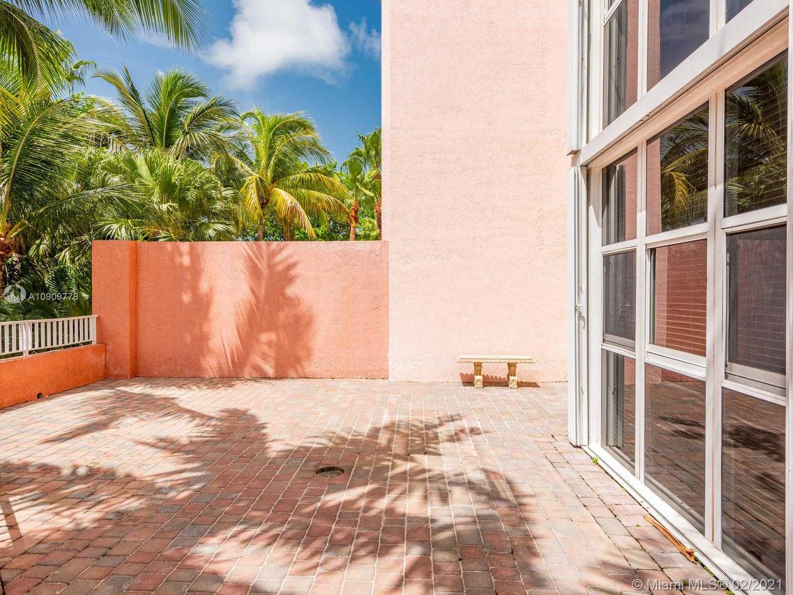 Small Image of 727 CRANDON BLVD #202, Key Biscayne Number 19