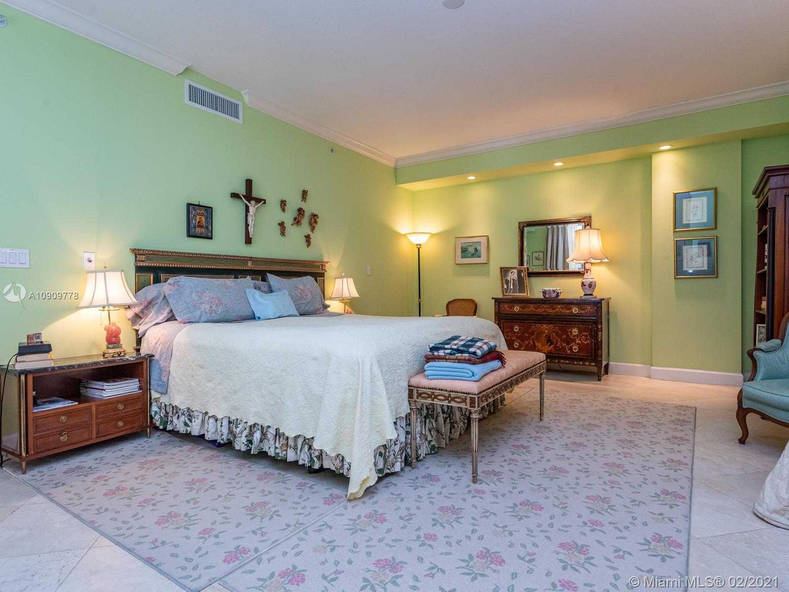 Small Image of 727 CRANDON BLVD #202, Key Biscayne Number 22