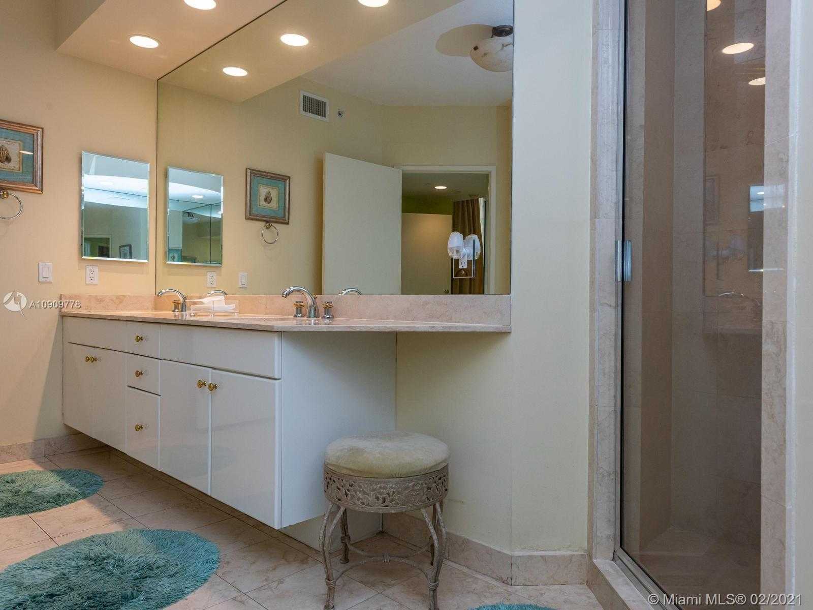 Small Image of 727 CRANDON BLVD #202, Key Biscayne Number 26