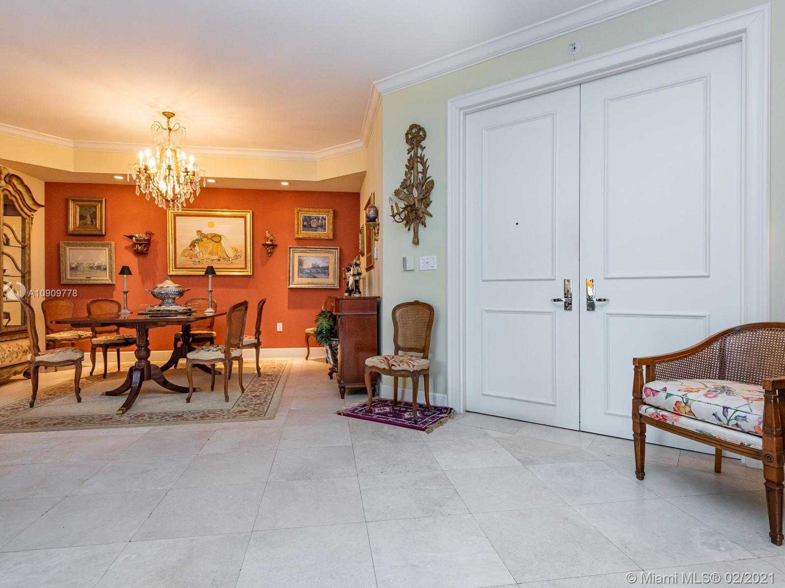 Small Image of 727 CRANDON BLVD #202, Key Biscayne Number 5
