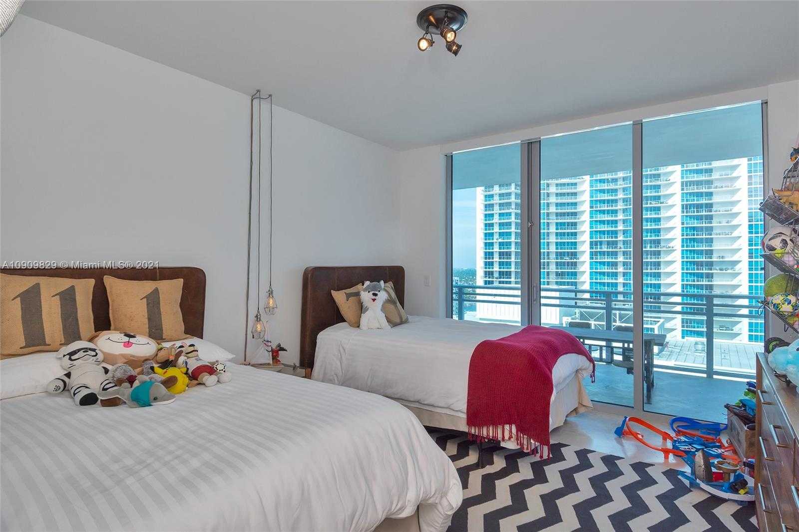 Small Image of 3535 EAST OCEAN DR #1902, Hollywood Number 21