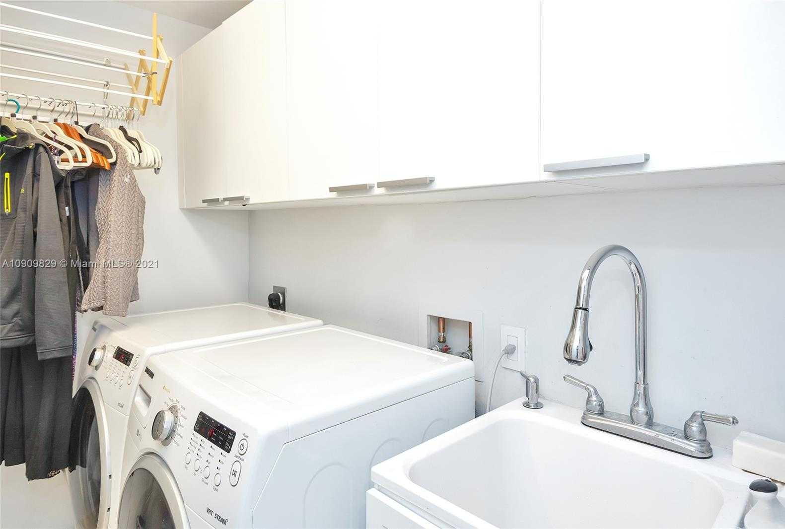 Small Image of 3535 EAST OCEAN DR #1902, Hollywood Number 25