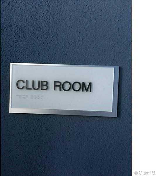 Small Image of 1300 BRICKELL BAY DR #4200, Miami Number 18