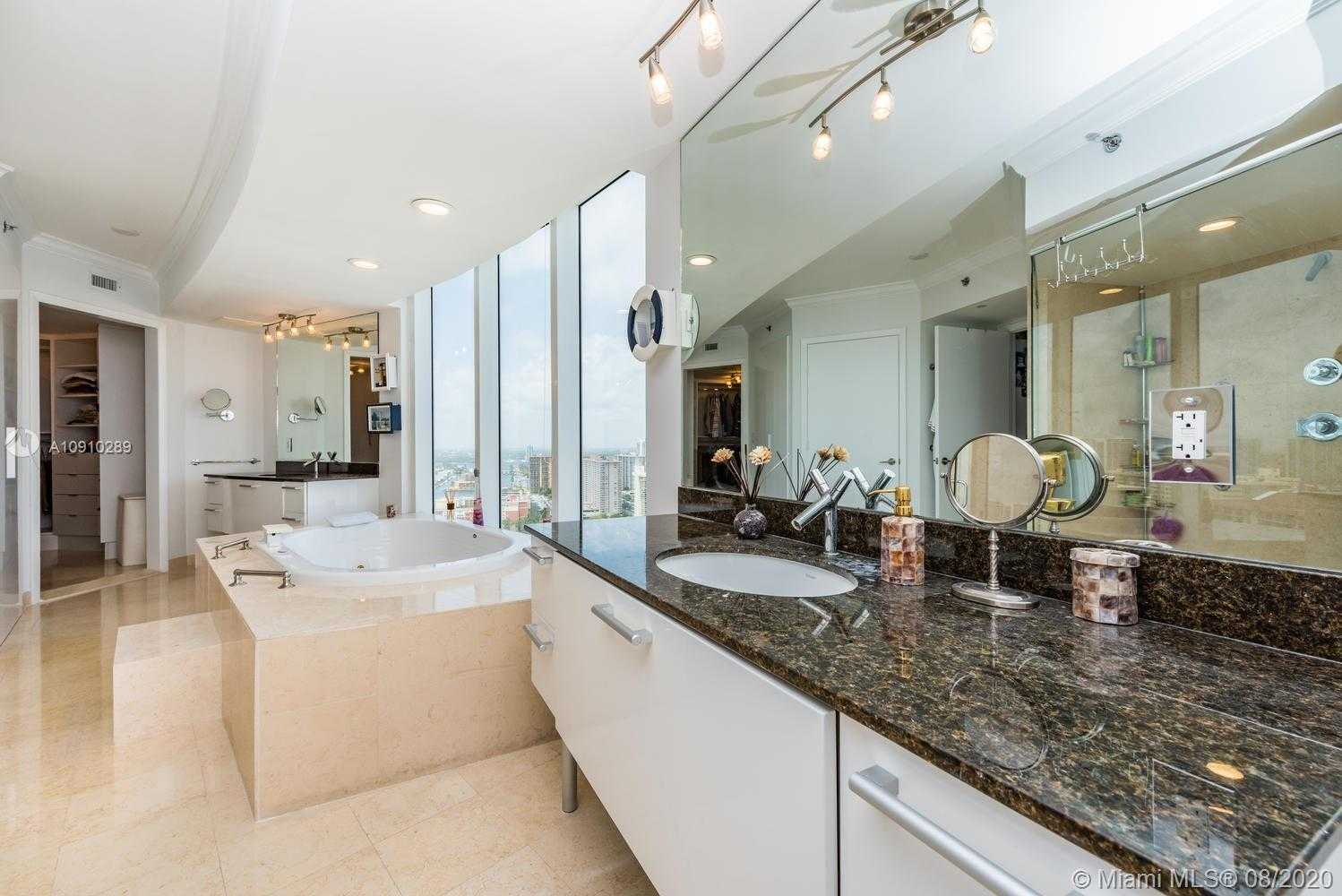 Small Image of 17201 COLLINS AVE #2908, Sunny Isles Beach Number 39