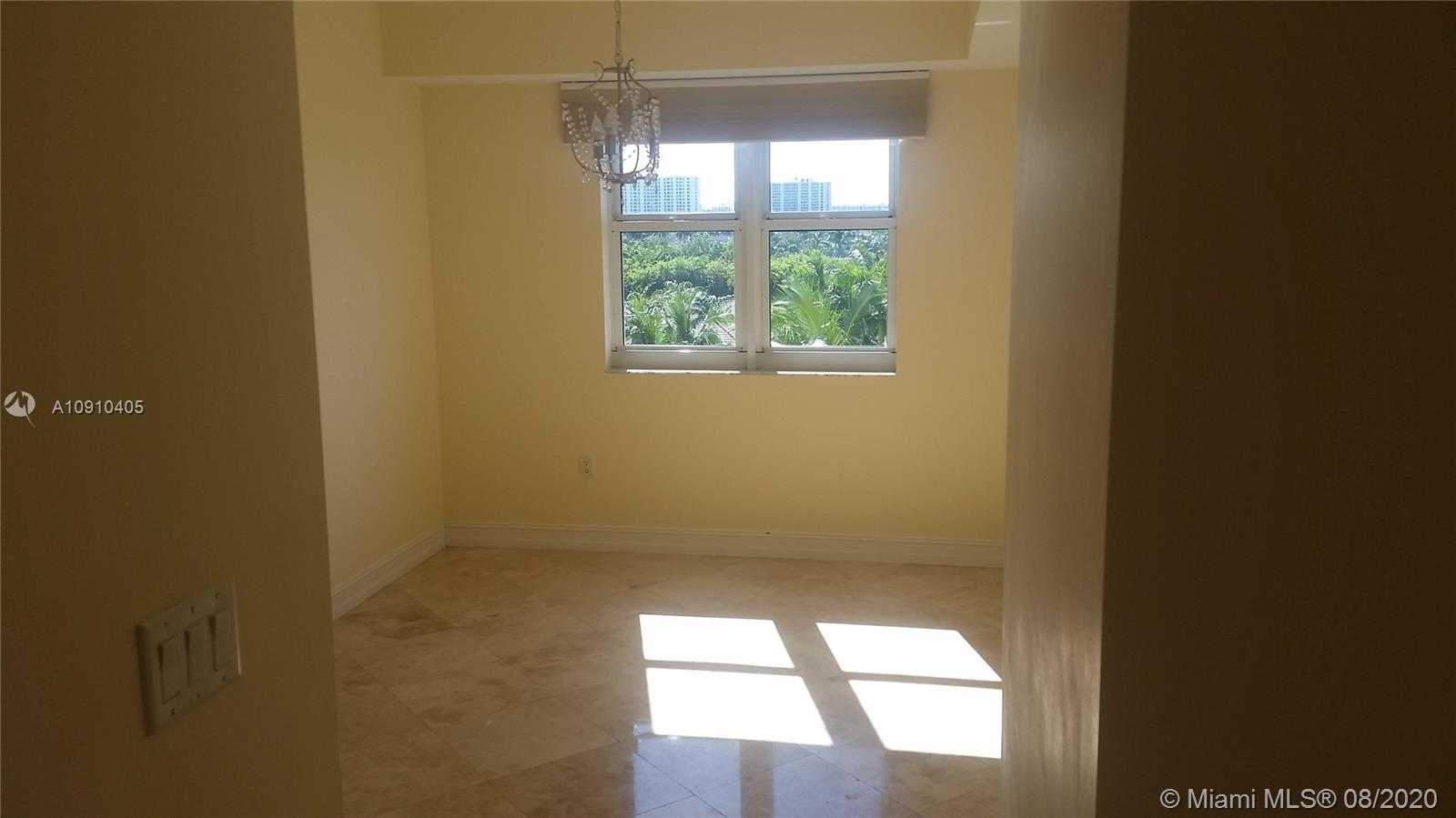 Small Image of 19900 EAST COUNTRY CLUB DR #502, Aventura Number 10
