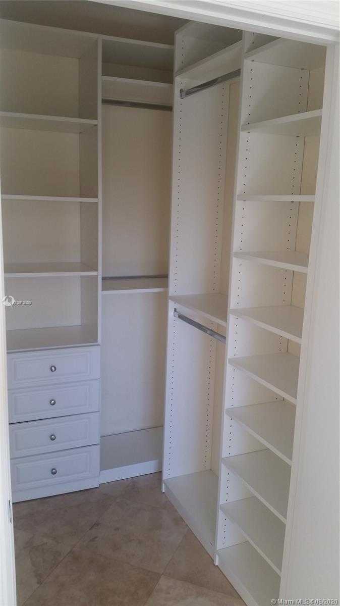 Small Image of 19900 EAST COUNTRY CLUB DR #502, Aventura Number 11