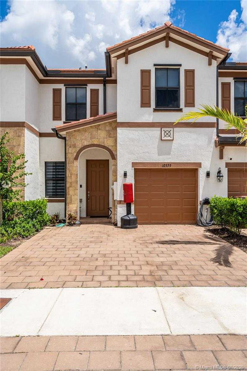 Small Image of 10379 WEST 34TH LN #1, Hialeah Number 2