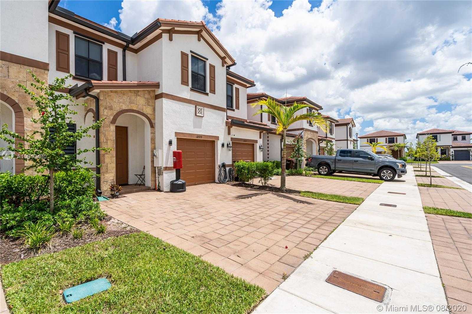 Small Image of 10379 WEST 34TH LN #1, Hialeah Number 3