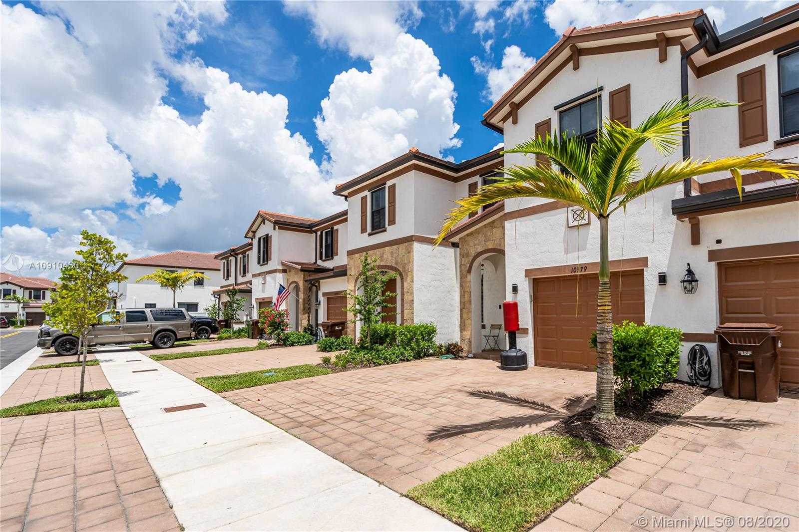 Small Image of 10379 WEST 34TH LN #1, Hialeah Number 4