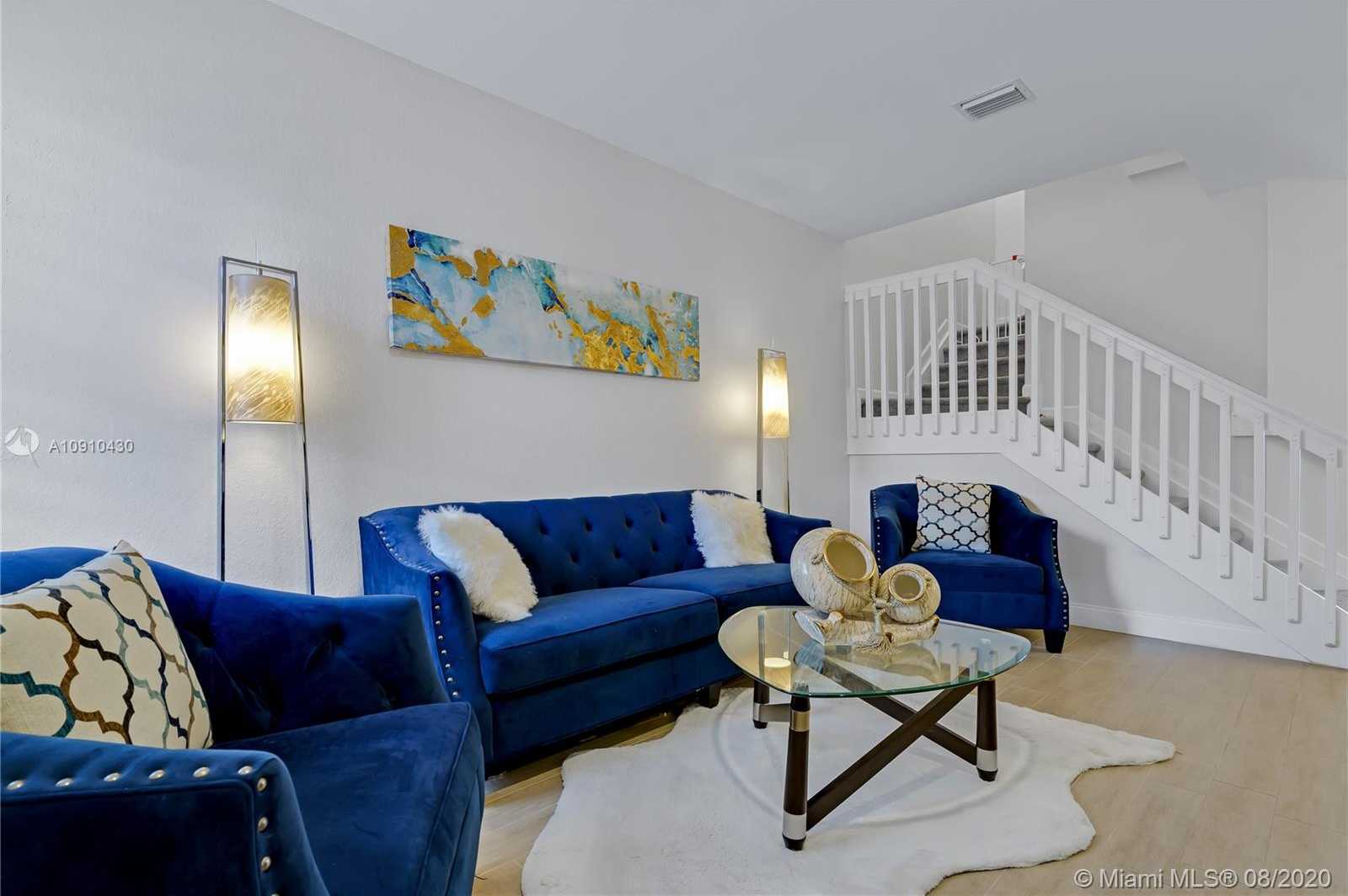 Small Image of 10379 WEST 34TH LN #1, Hialeah Number 7