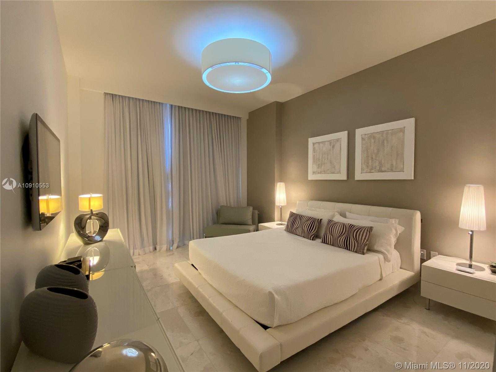 Small Image of 4100 ISLAND BLVD #1002, Aventura Number 14