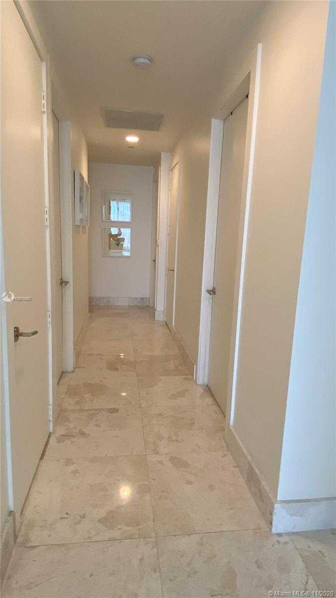 Small Image of 4100 ISLAND BLVD #1002, Aventura Number 8