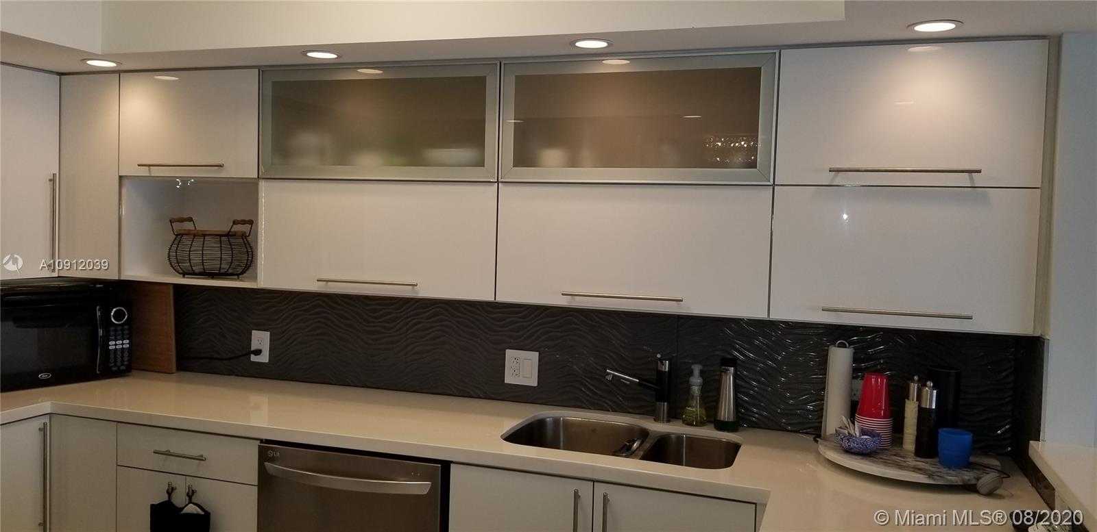 Small Image of 20335 WEST COUNTRY CLUB DR #1803, Aventura Number 7