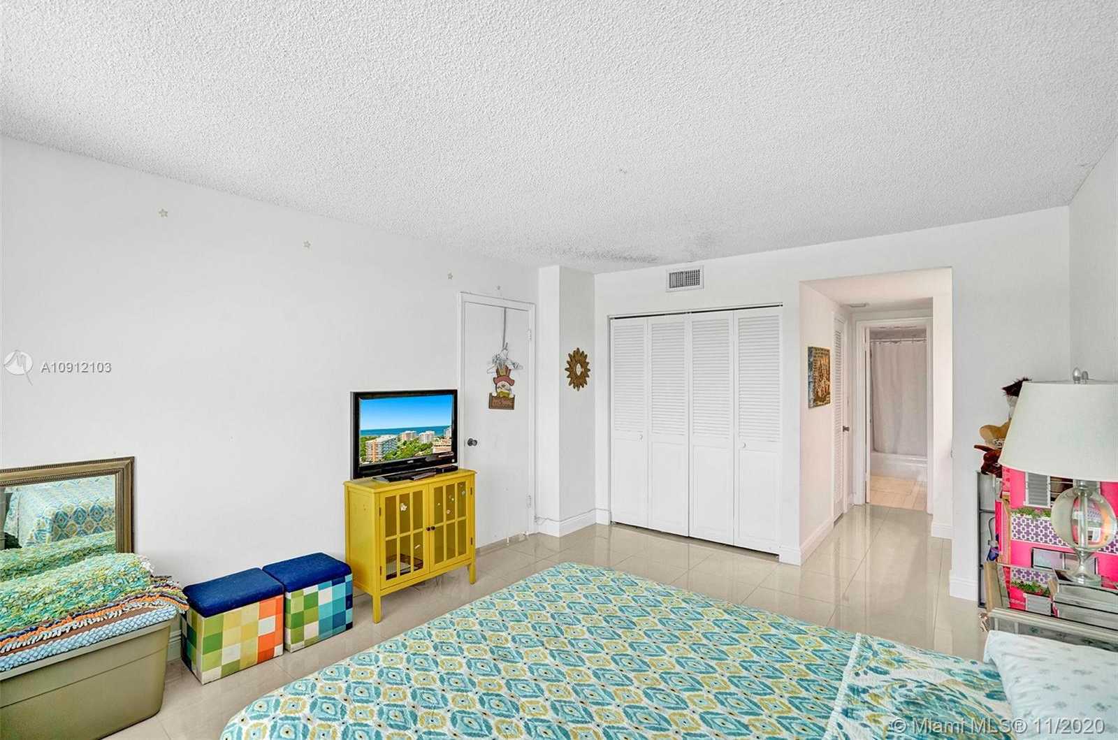 Small Image of 177 OCEAN LANE DR #203, Key Biscayne Number 11