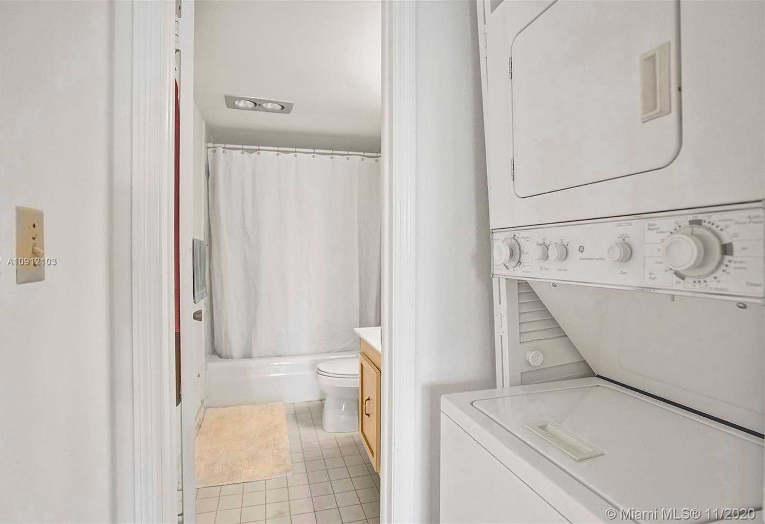 Small Image of 177 OCEAN LANE DR #203, Key Biscayne Number 13