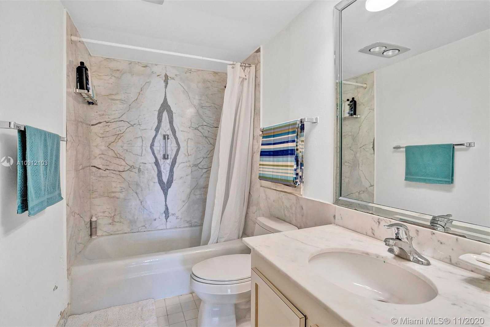 Small Image of 177 OCEAN LANE DR #203, Key Biscayne Number 14