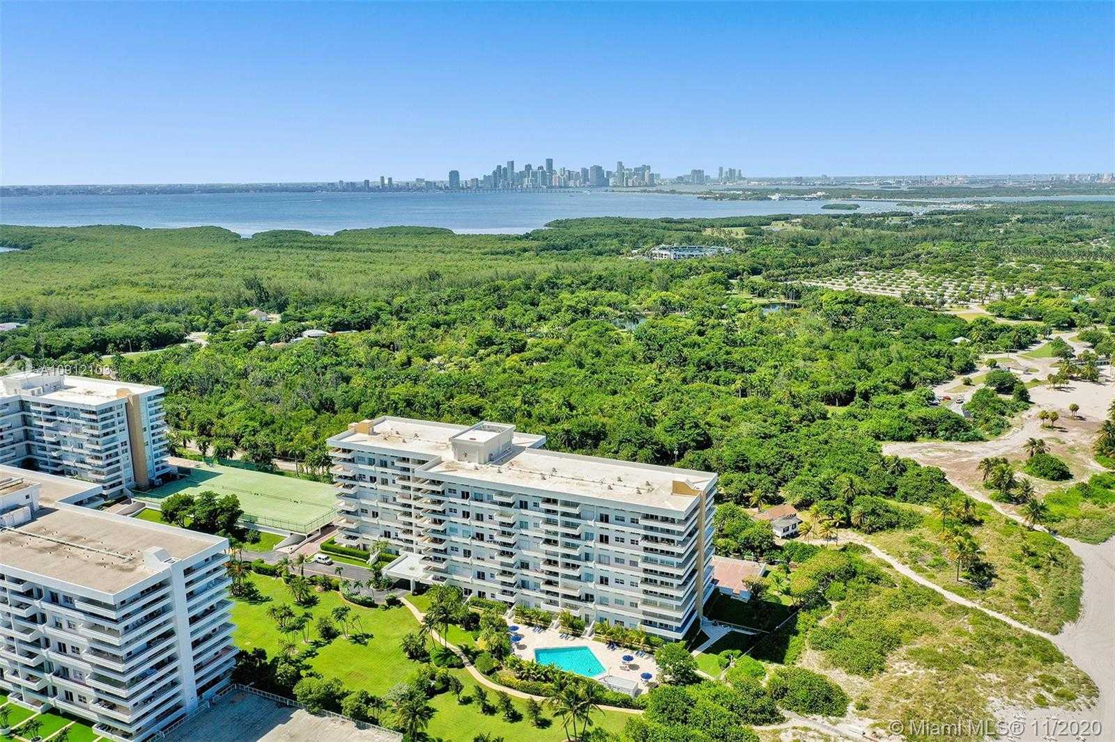 Small Image of 177 OCEAN LANE DR #203, Key Biscayne Number 21