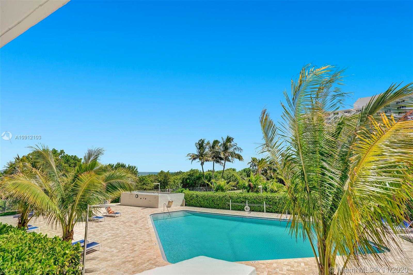 Small Image of 177 OCEAN LANE DR #203, Key Biscayne Number 4