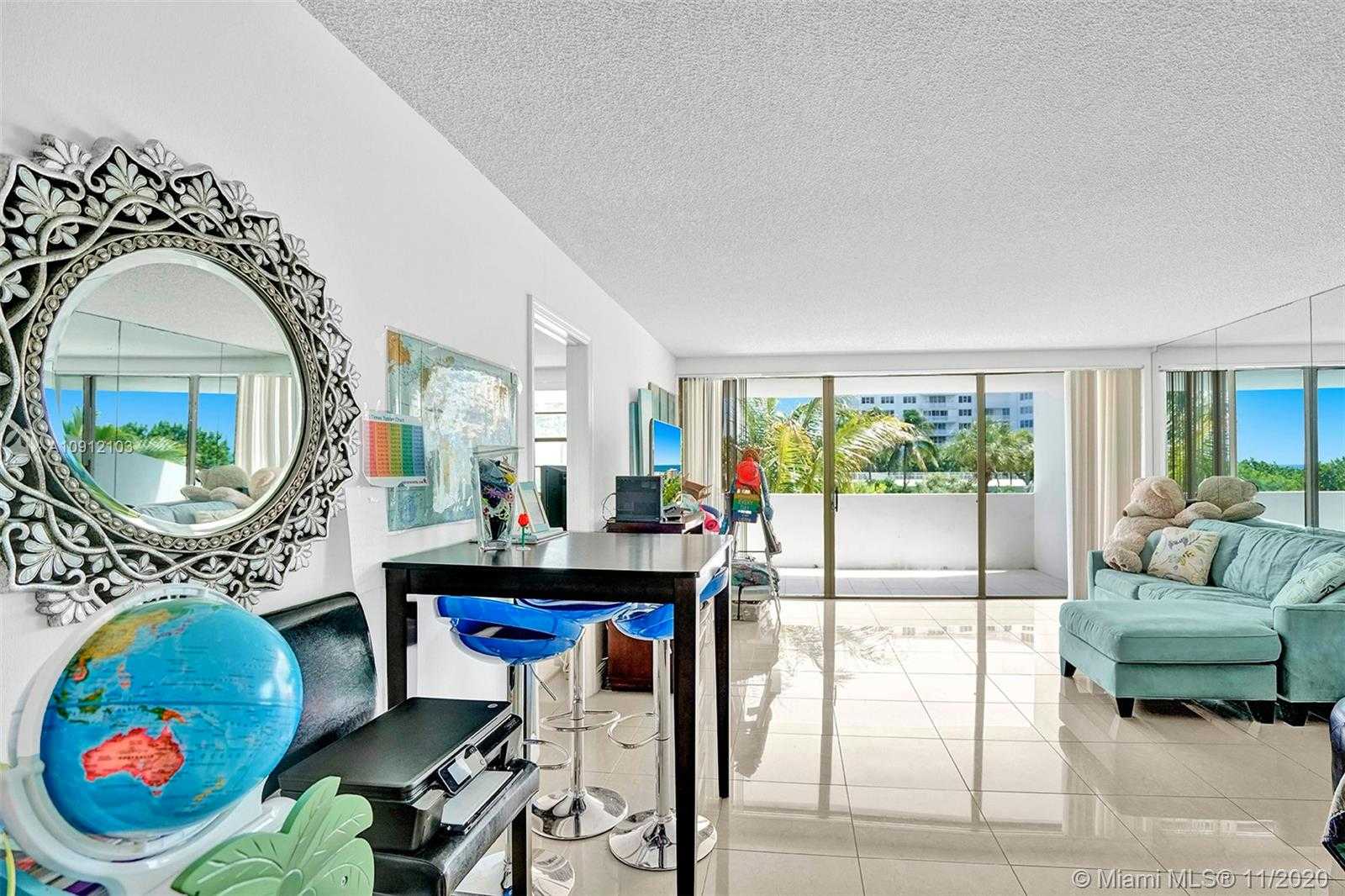 Small Image of 177 OCEAN LANE DR #203, Key Biscayne Number 6